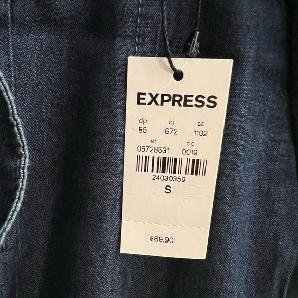 NEW Express Extreme High Rise Denim Joggers with Belt and Pockets - Picture 3 of 4